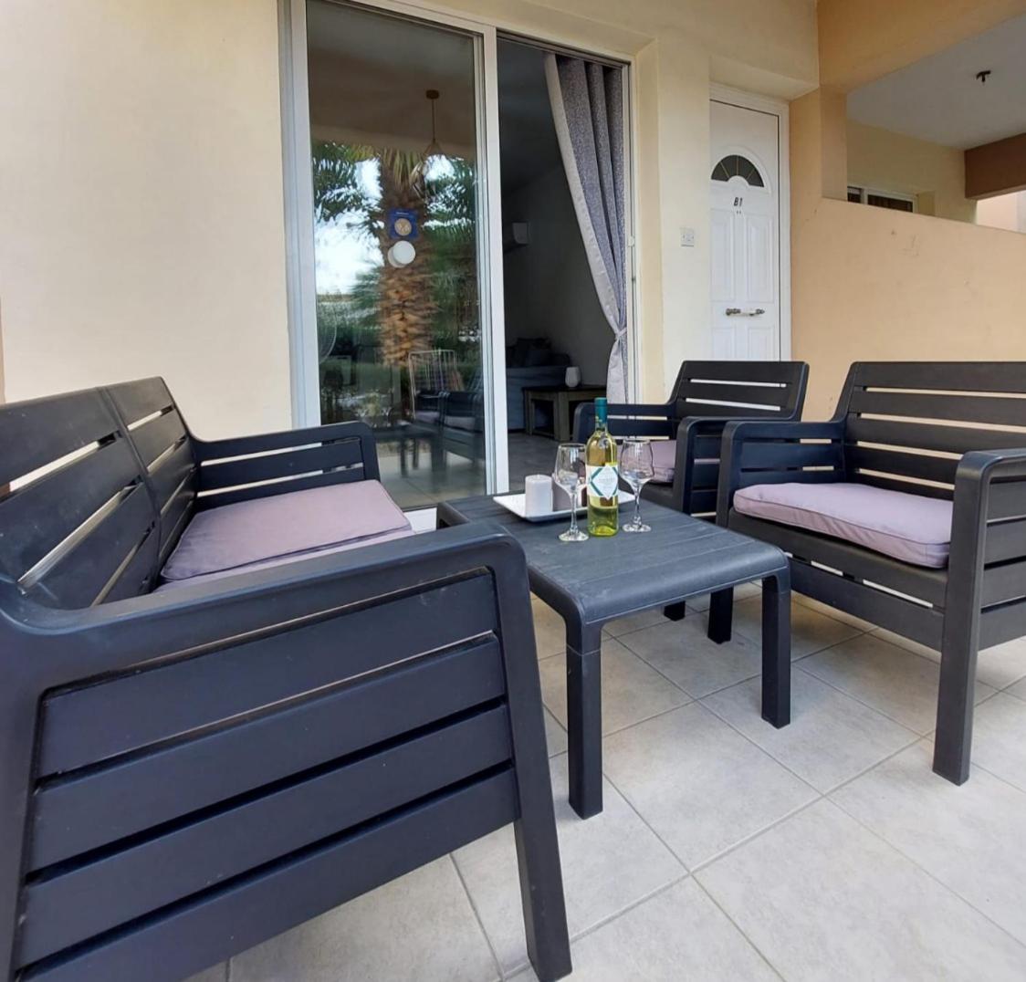 Joanne'S Cosy 1 Bdrm Apt Paphos Exterior photo